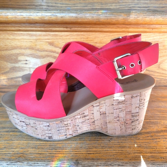 Stradivarius sandals - Picture 1 of 7